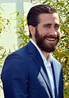 https://upload.wikimedia.org/wikipedia/commons/thumb/7/76/Jake_Gyllenhaal_Cannes_2017.jpg/100px-Jake_Gyllenhaal_Cannes_2017.jpg